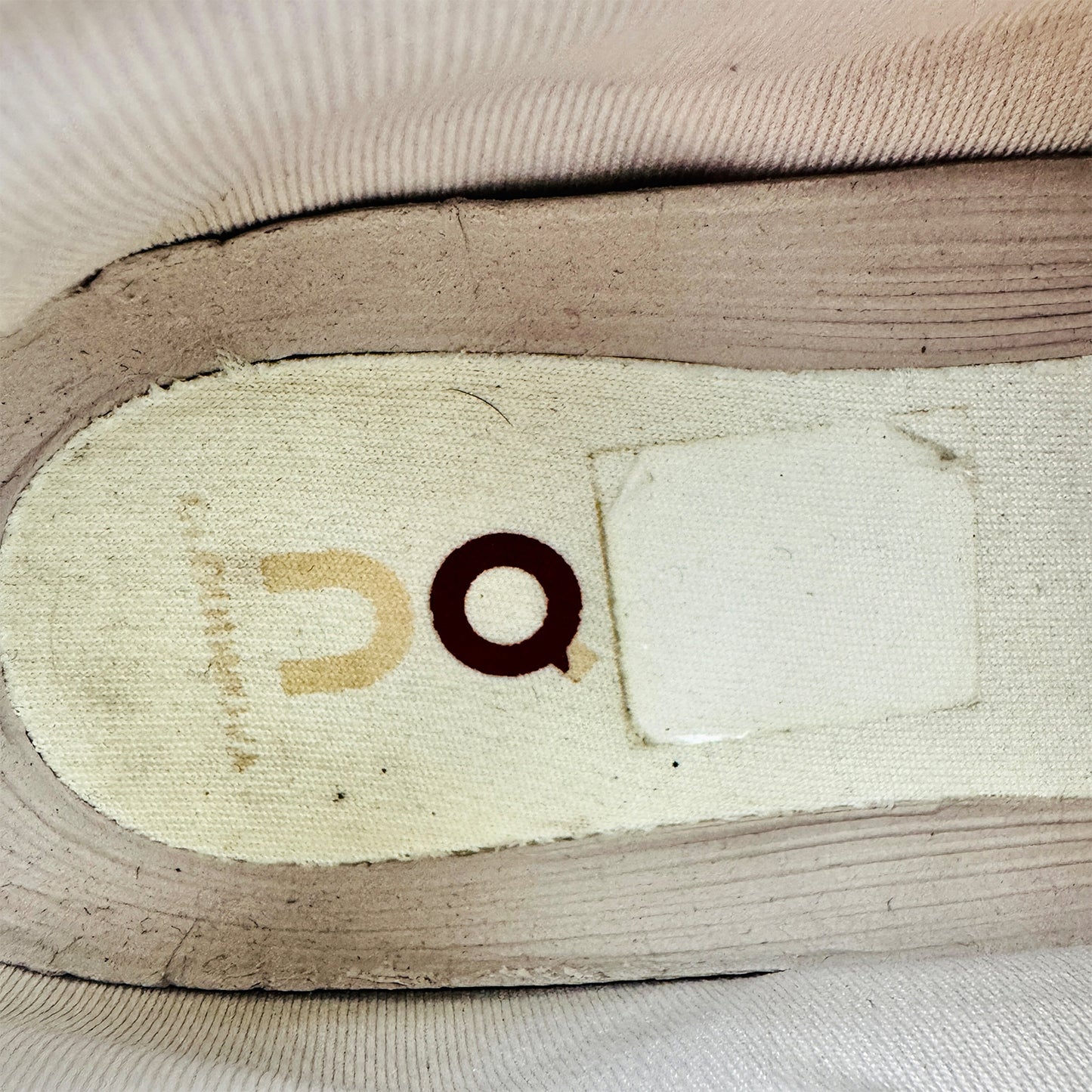 On Running Cloudnova 'White Rose' Shoes (Size 40.5) - 26.97886