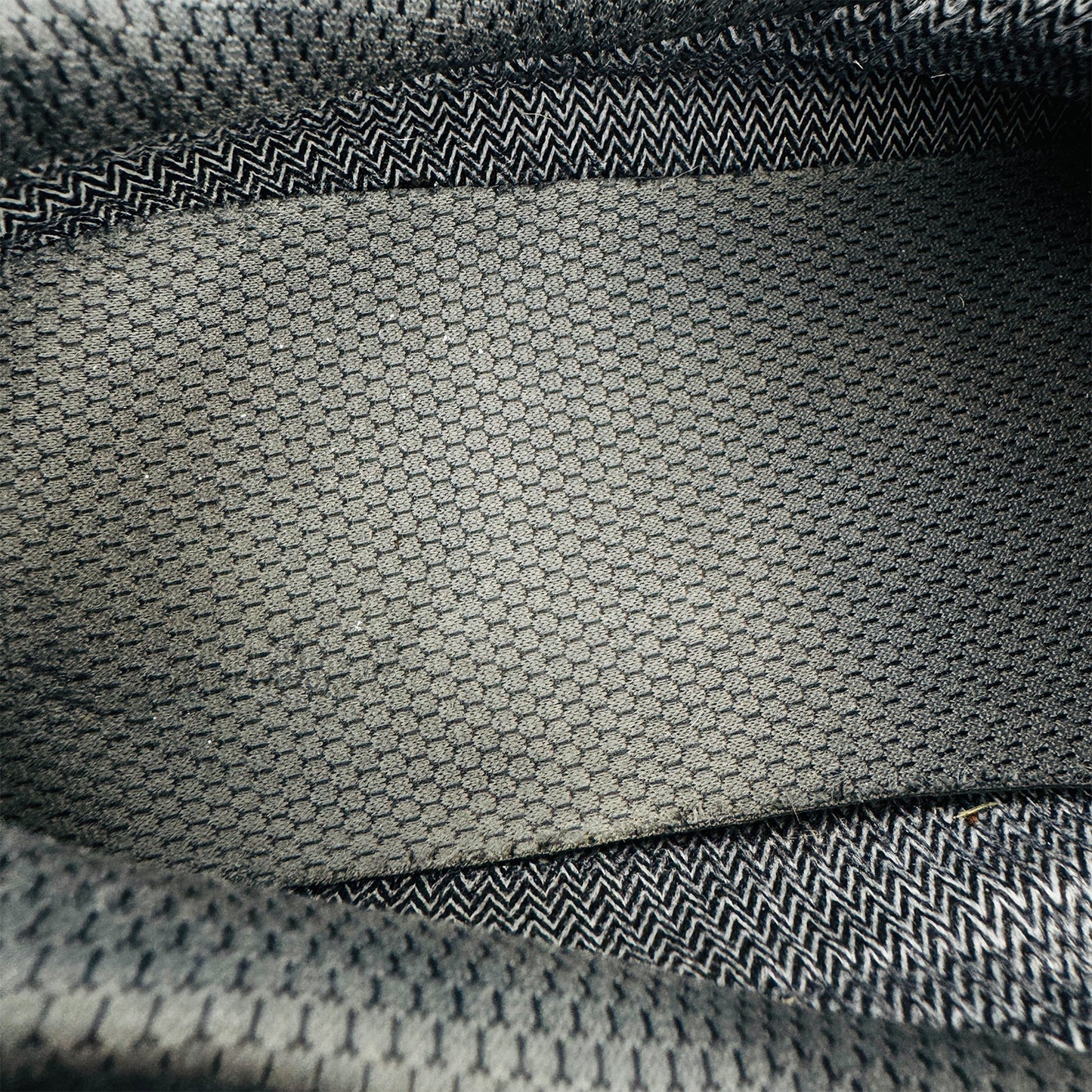 On Running Men's Cloudventure Shoes (Size 47.5)