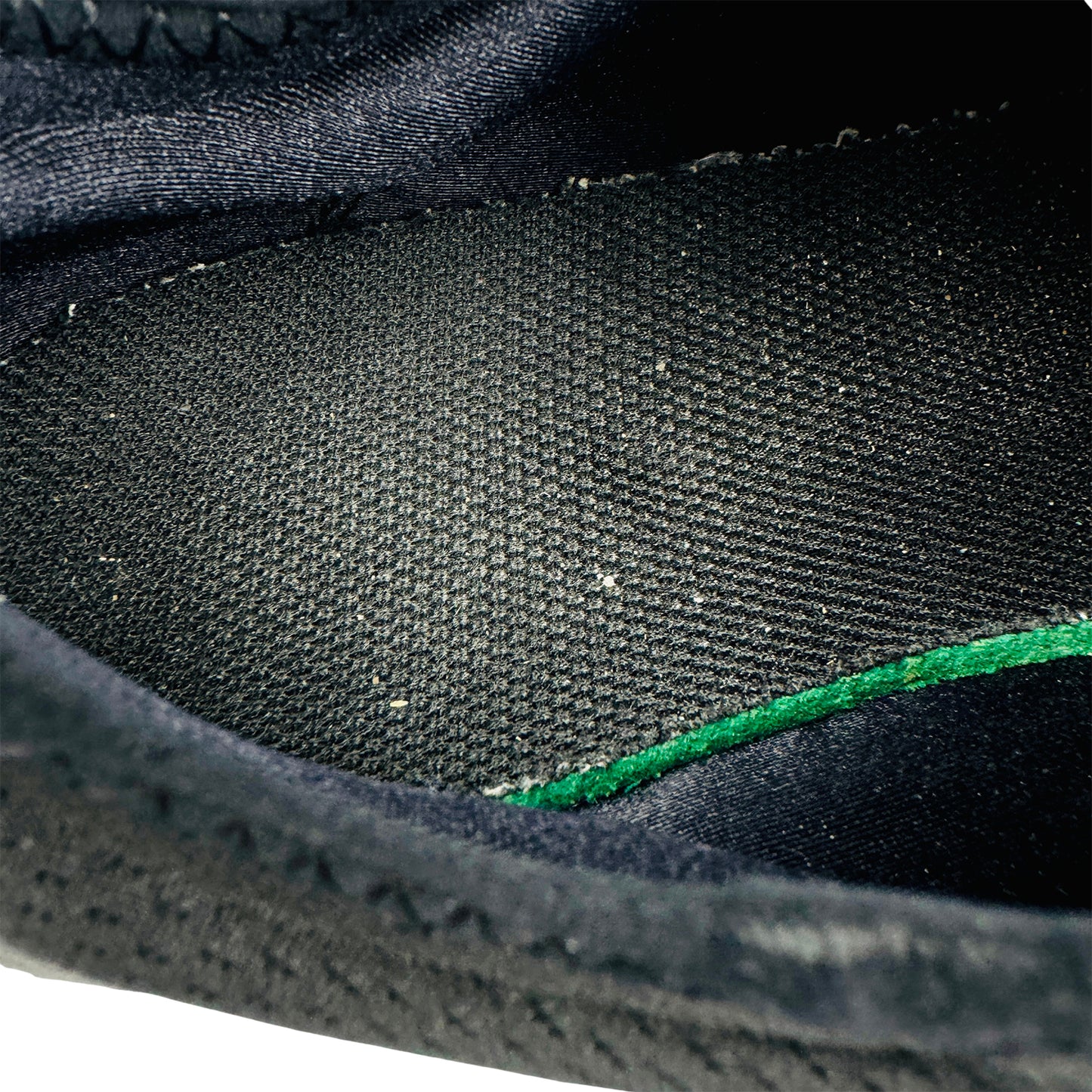 New Balance Fresh Foam Sport V2 Shoes (Size 45) - MSPTBG2