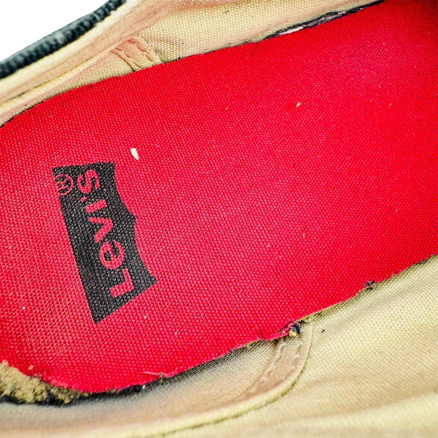 Levi's Men's Black Leather Sneakers (Size 43)