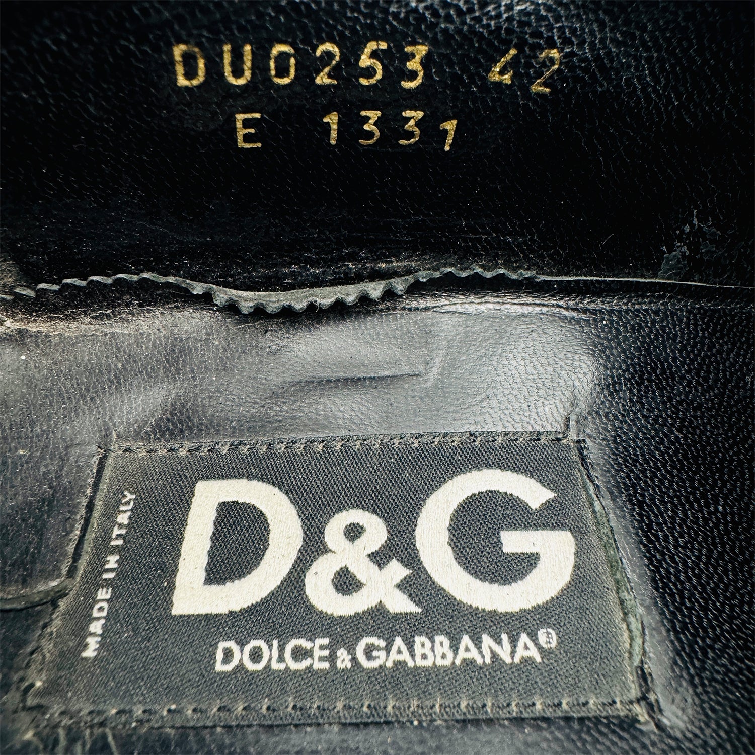 Inside Brand Embossing Code, Size printing image of Dolce & Gabbana Men's Black Crocodile Leather Loafers (Size 42.5/43)