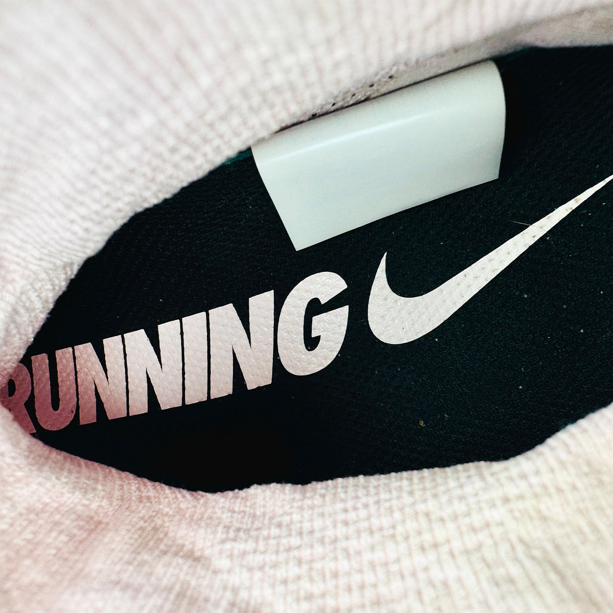 Nike Rise React Flyknit Shoes (Size 39) - AV5553-660