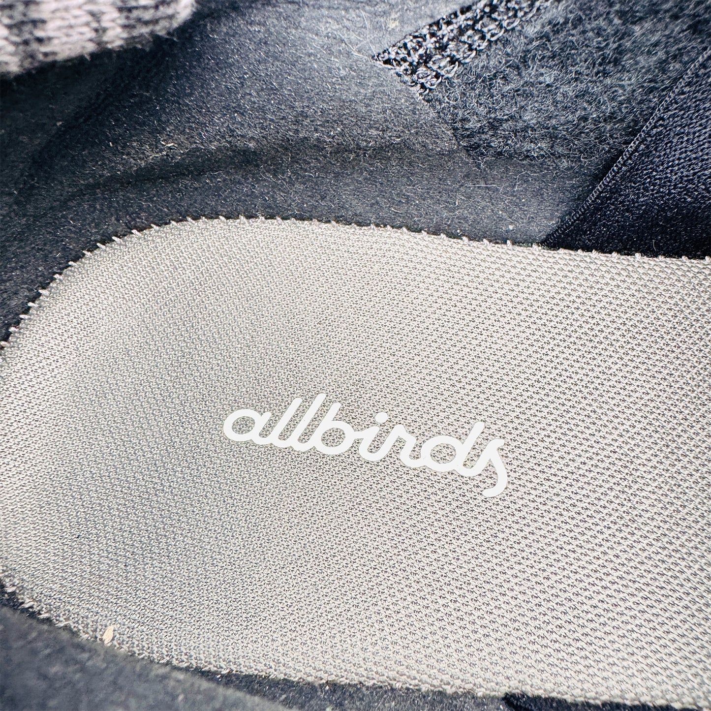 Allbirds SuperLight Wool Runner 'Dark Charcoal' Shoes (Size 39/39.5)