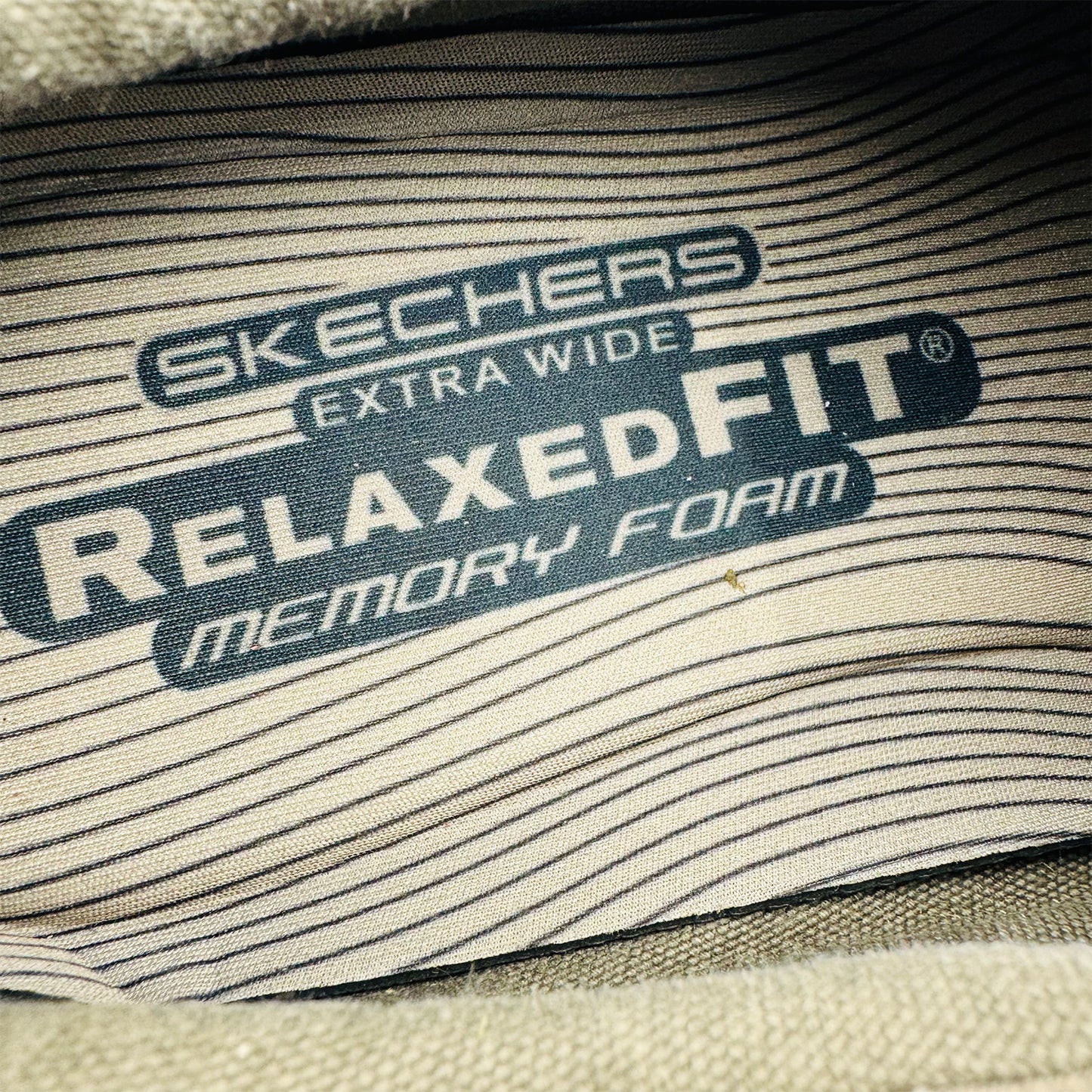 Skechers Relaxed Fit Expected - Avillo Loafer (Size 45.5) - 64109EW KHK