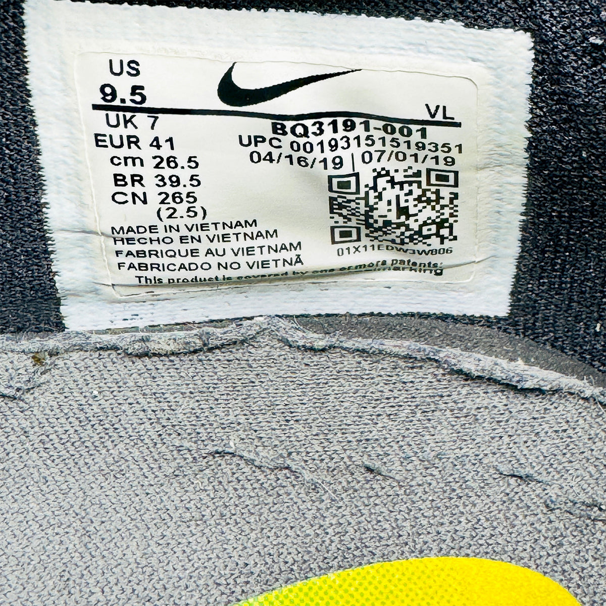 Nike Zoom Winflo 6 Shield Shoes (Size 41) - BQ3191-001