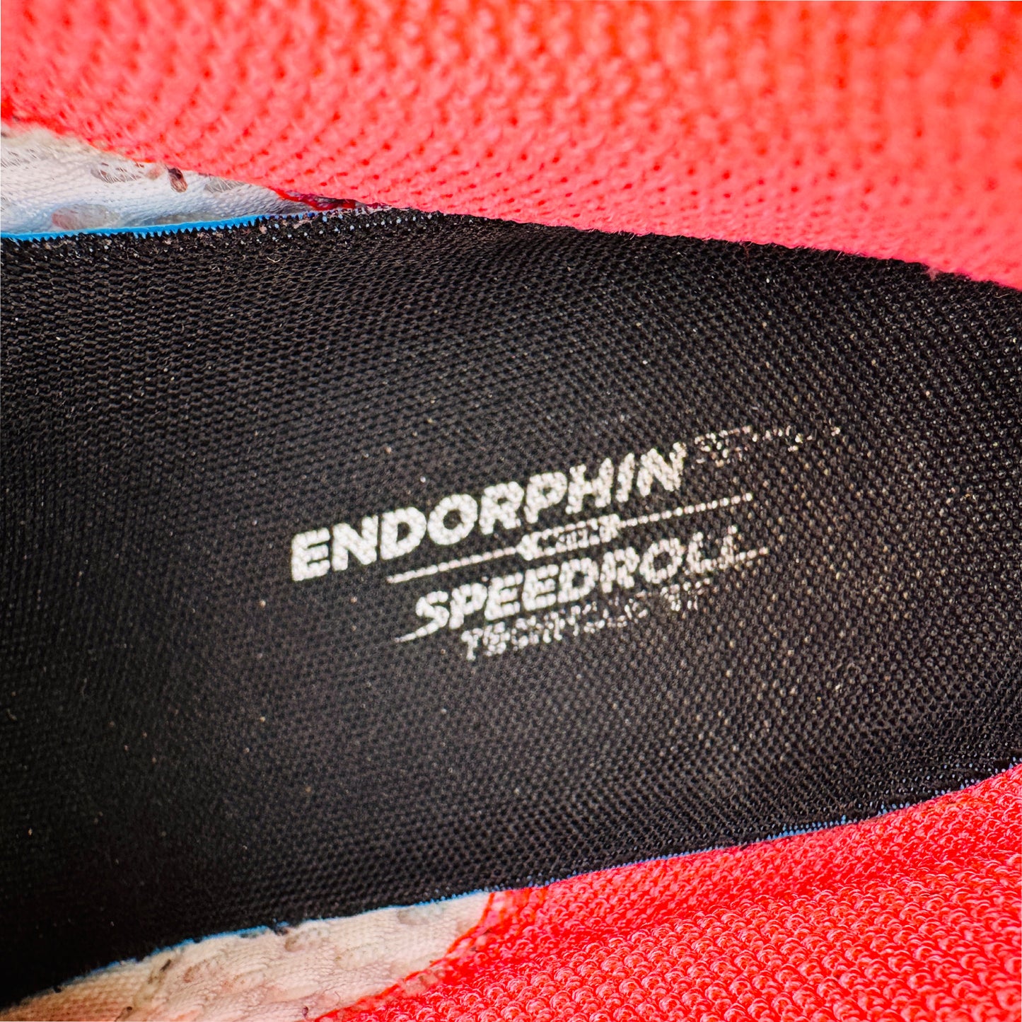 Saucony Endorphin Speed Shoes (Size 44/44.5) - S20597-10