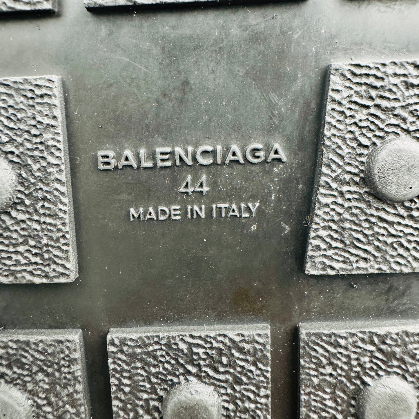 Balenciaga Race Runner Off-White Shoes (Size 44)