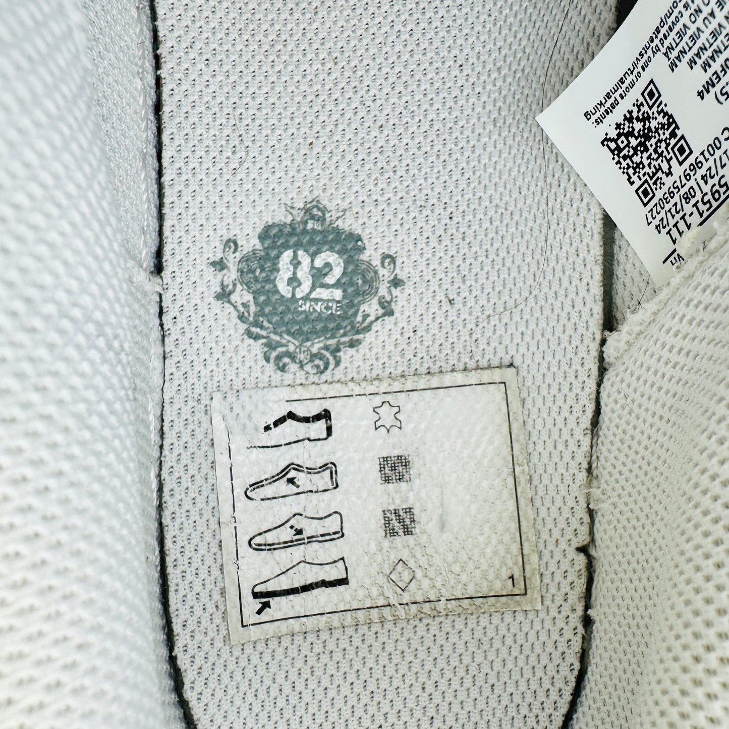 Nike Air Force 1 LE Sneakers (Size 38) - FV5951-111