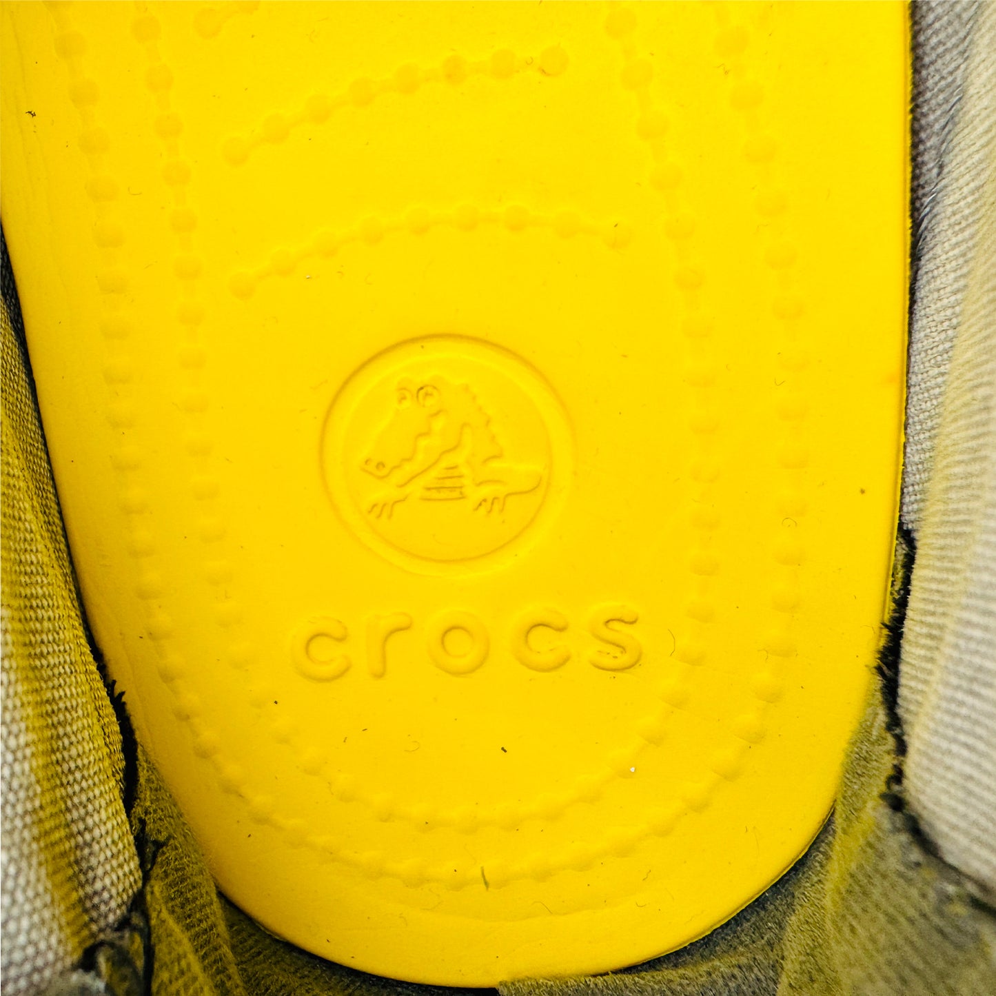 Crocs Beach Line Canvas Slipon Shoes (Size 40)