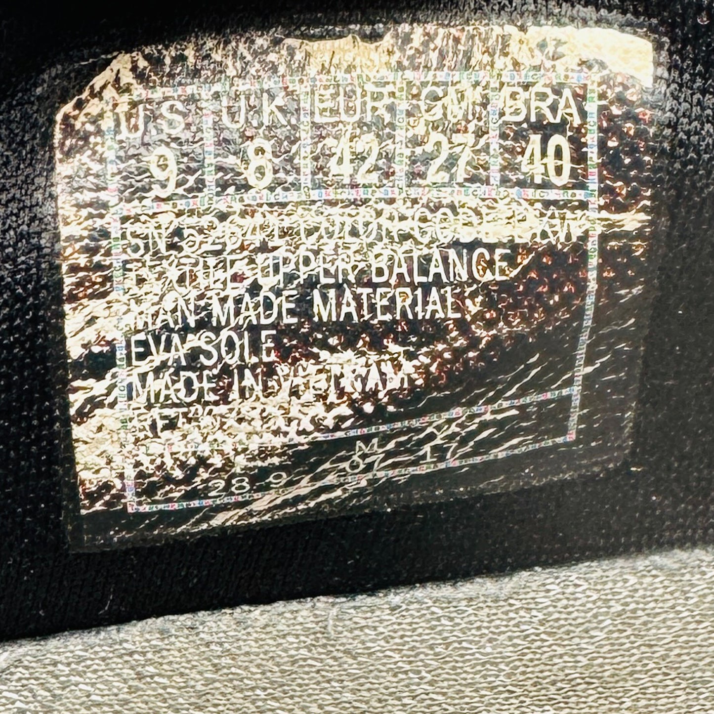 Inside Code, Made, Size printing image of Skechers Elite Flex Muzzin Sneakers (Size 42/42.5) - 52641 BKW