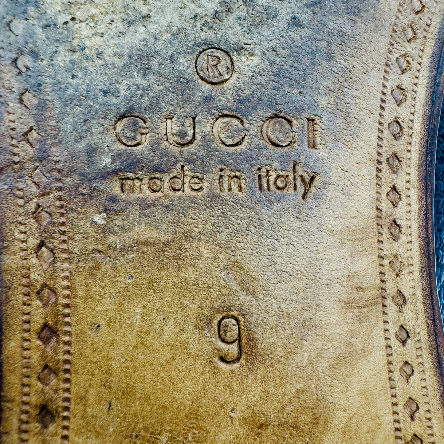 Gucci Men's Two-Tone Brown Loafers (Size 43.5)