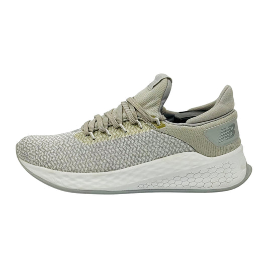 New Balance Fresh Foam LAZR v2 Shoes (Size 39) - WLAZRSW2