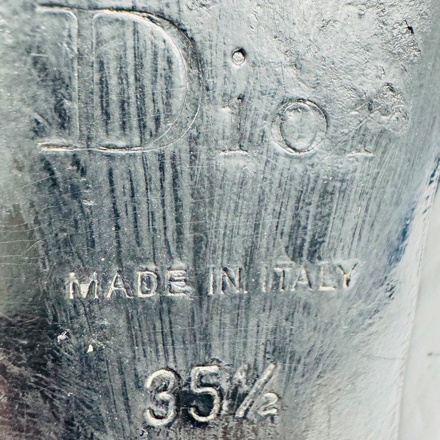 Christian Dior Women's Black Patent Leather Pumps (Size 35.5)