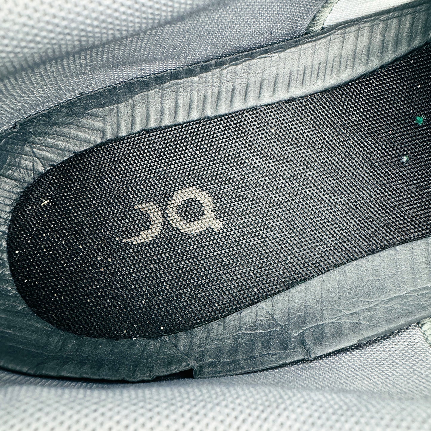 On Men's Cloud 5 Terry Sneakers (Size 47) - 99.98829