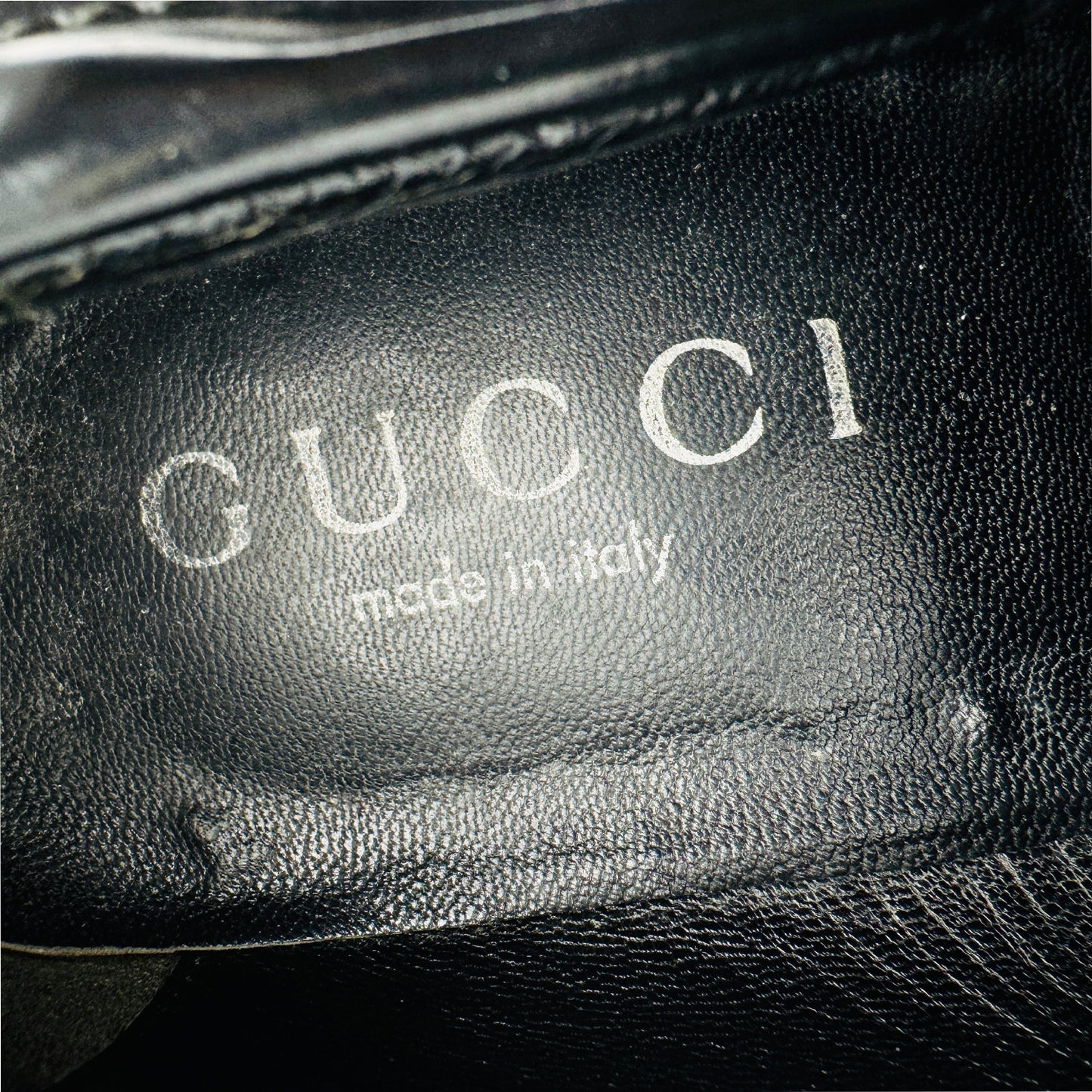 Gucci Men's Black Leather Loafers (Size 44.5)