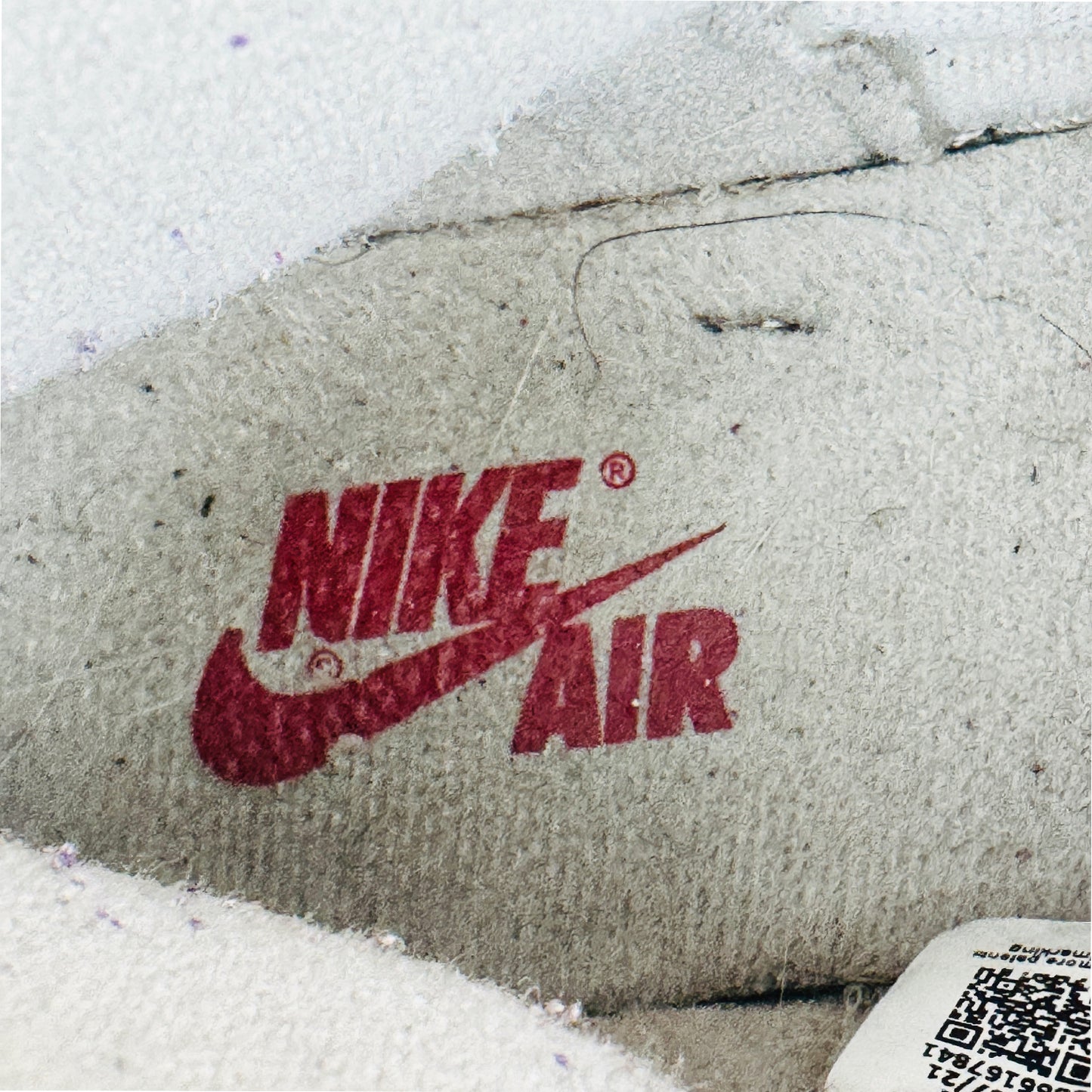Nike Air Jordan 1 'Varsity Red' Sneakers (Size 38.5) - DJ4891-061