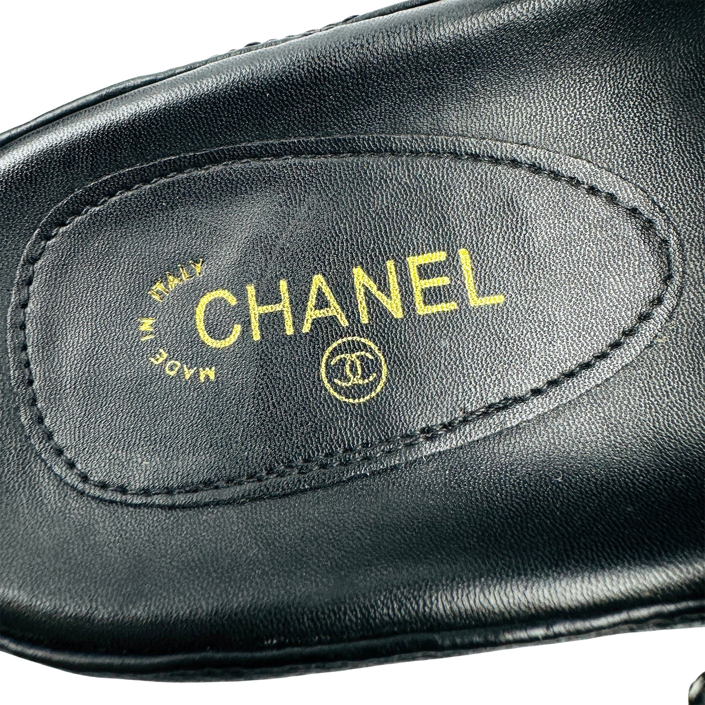 Chanel Quilted CC Velcro 'Dad' Sandals (Size 39)