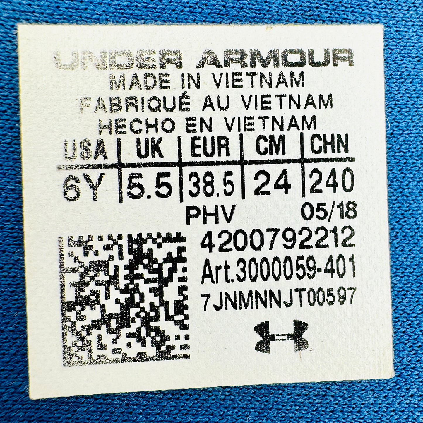 Under Armour Ignite V Breaker Slides (Size 38.5)