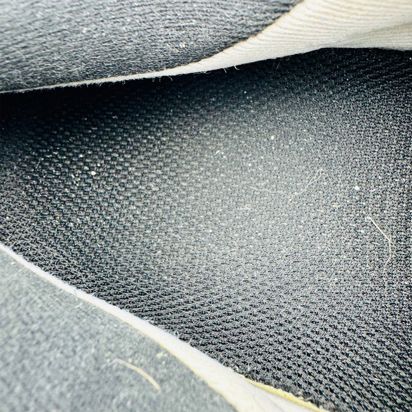 ASICS GEL-PLUS 13 Shoes (Size 40) - 1012B035