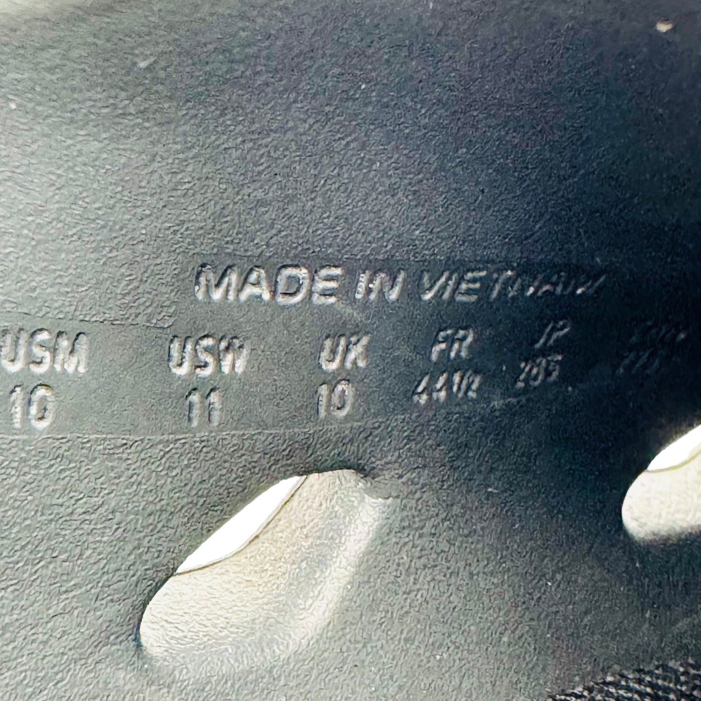 Adidas Men's Adicane Clogs Slides (Size 44) - HQ9918