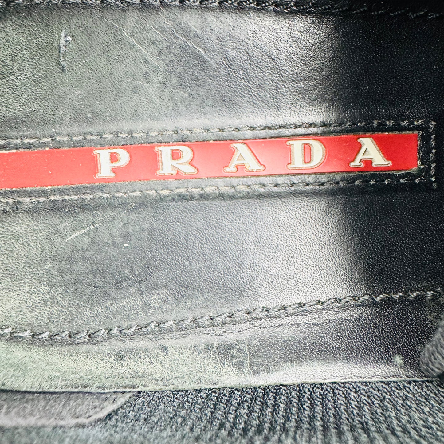 Prada Men's Black Low-Top Sneakers (Size 42.5)