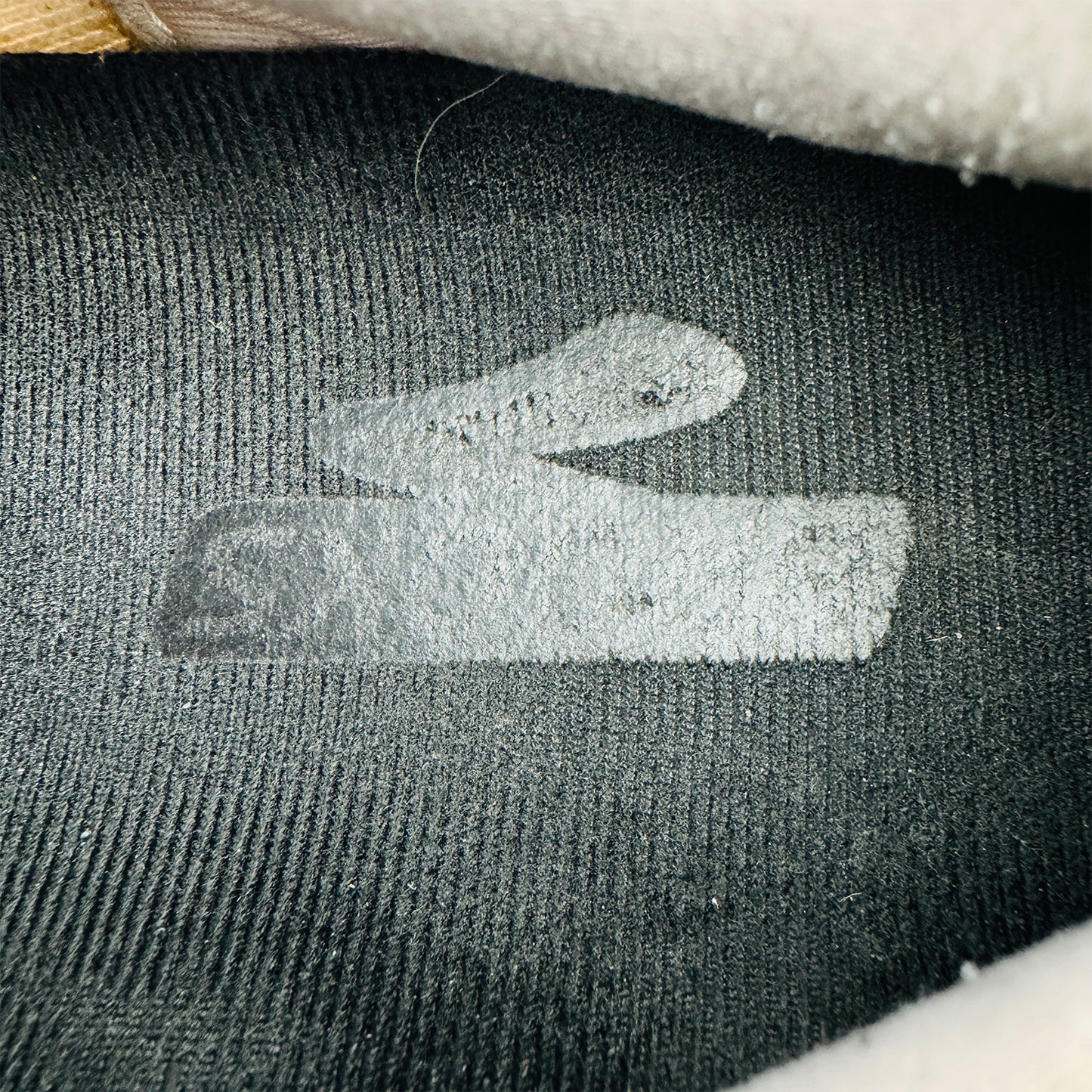 Brooks Glycerin 20 Shoes (Size 42.5) - 1203691B656