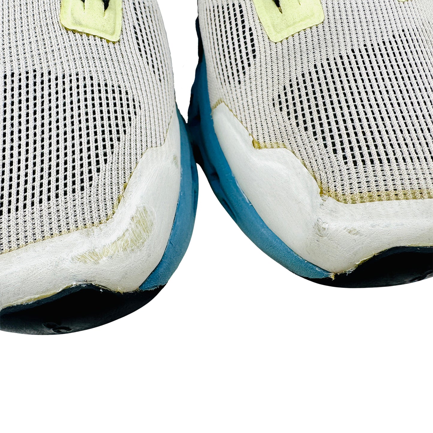 On Running Men's Cloudstratus Shoes (Size 44.5) - 39.98659