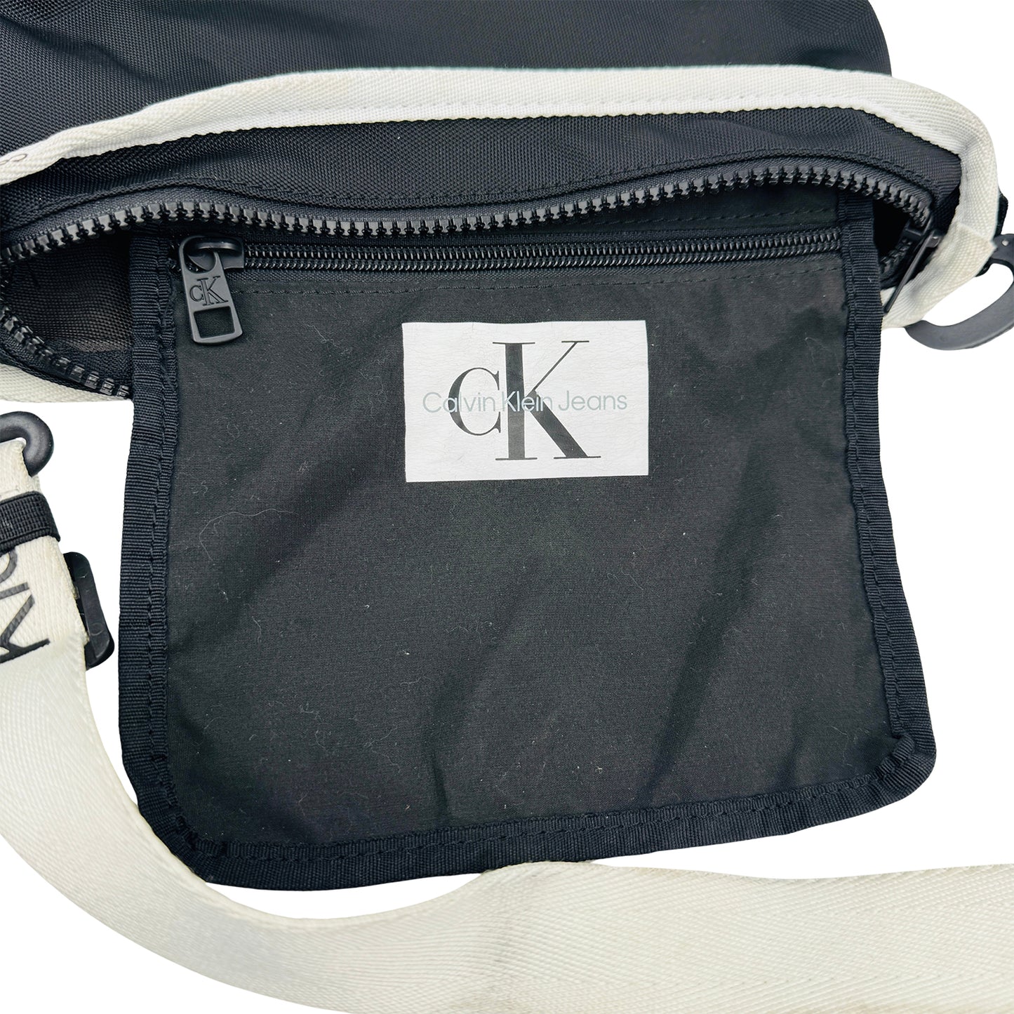 Calvin Klein Black Polyester Cross Body Bag - IU0IU00311