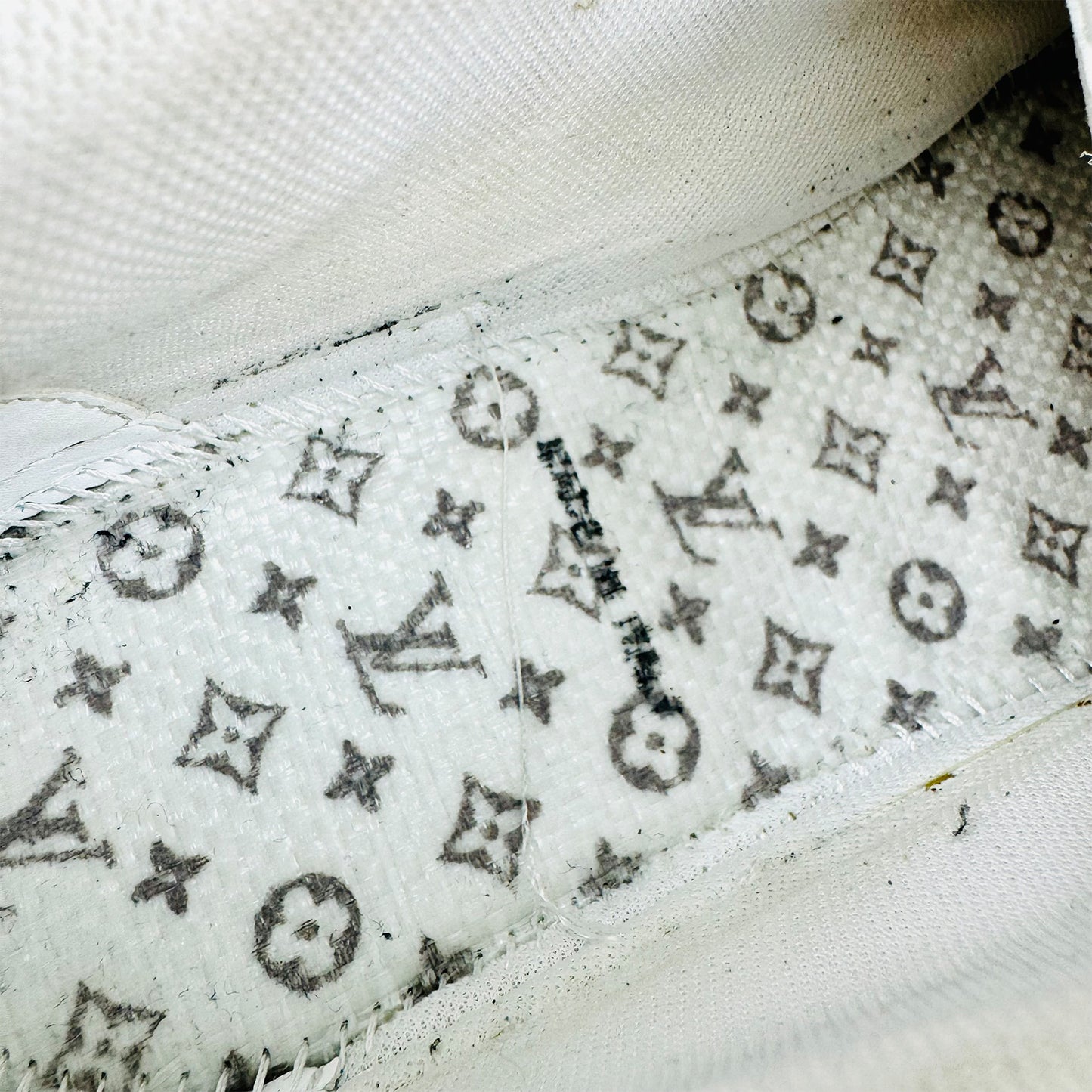 Louis Vuitton 'Blue White' Denim Trainers (Size 42.5) - MS 1212