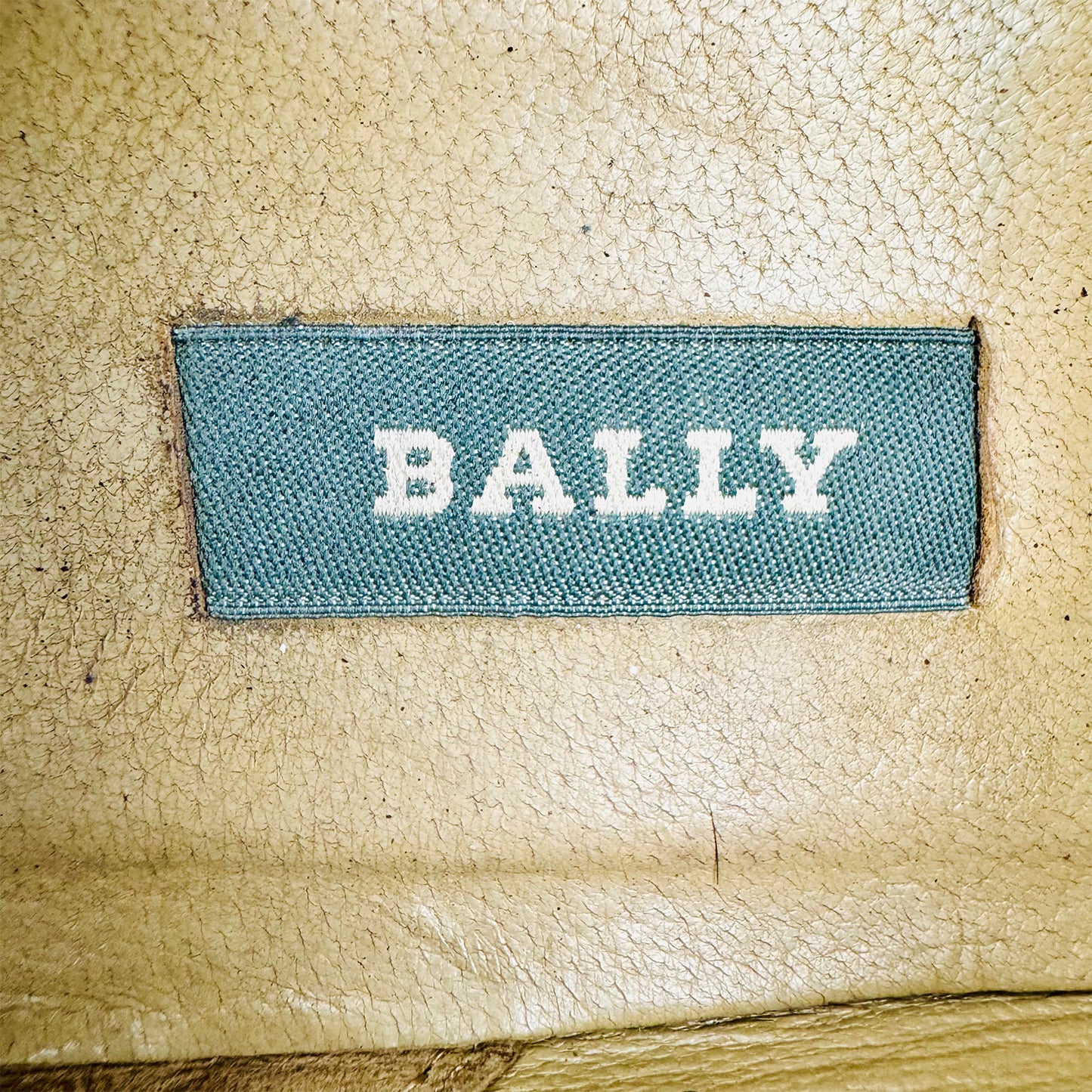 Bally Men's Brown Leather Loafers (Size 42.5)