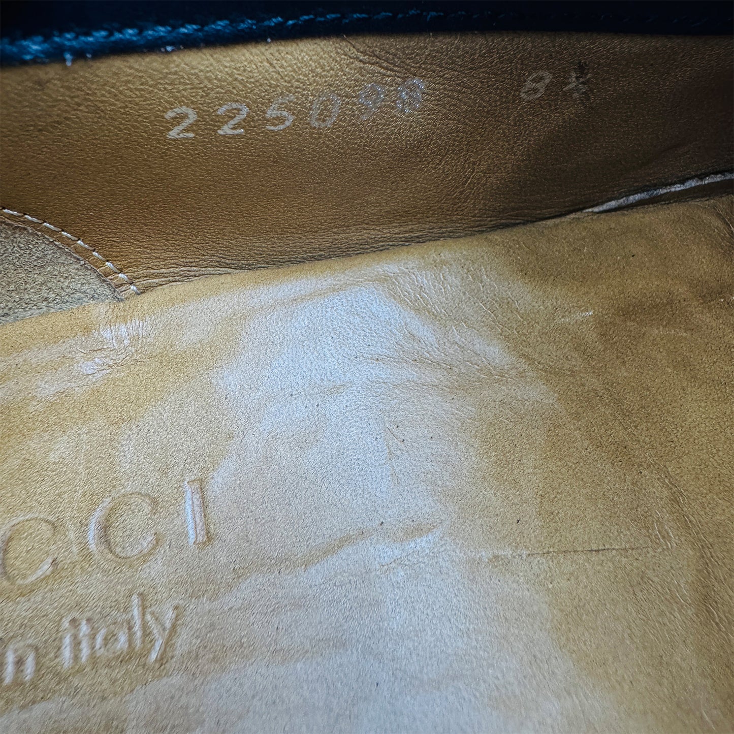 Gucci Men's Horsebit Black Leather Loafer (Size 43)