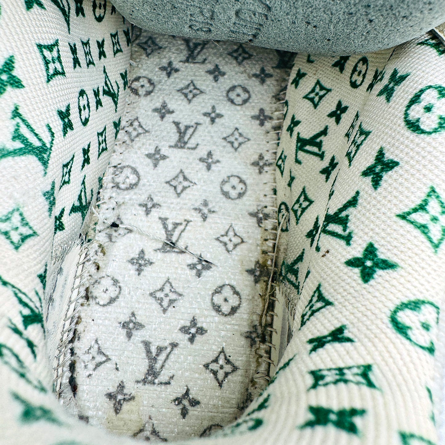 Louis Vuitton LV Skate 'Green White' Sneakers (Size 43) - 1AC520