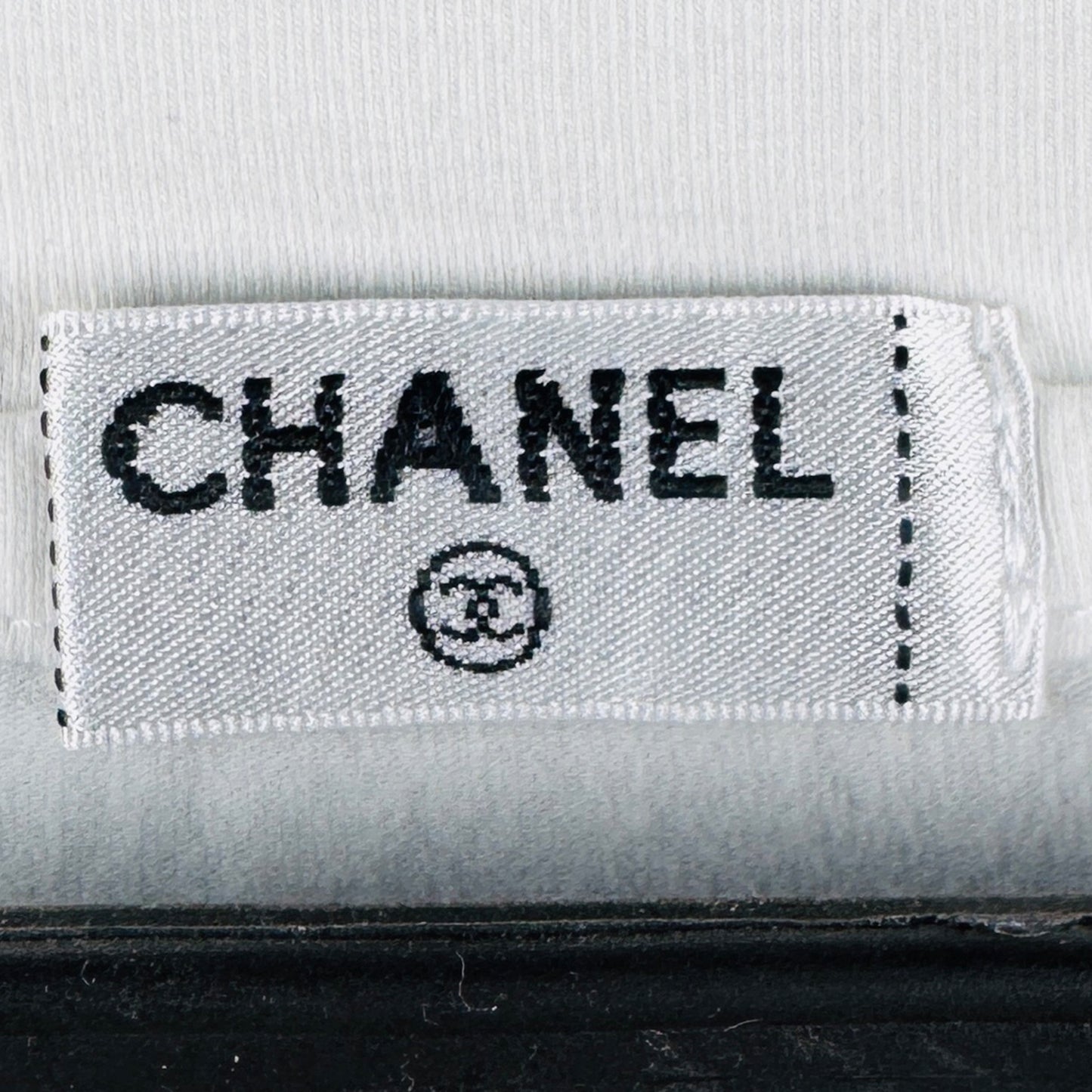 Chanel x Colette Women's White T-Shirt (Size XL)