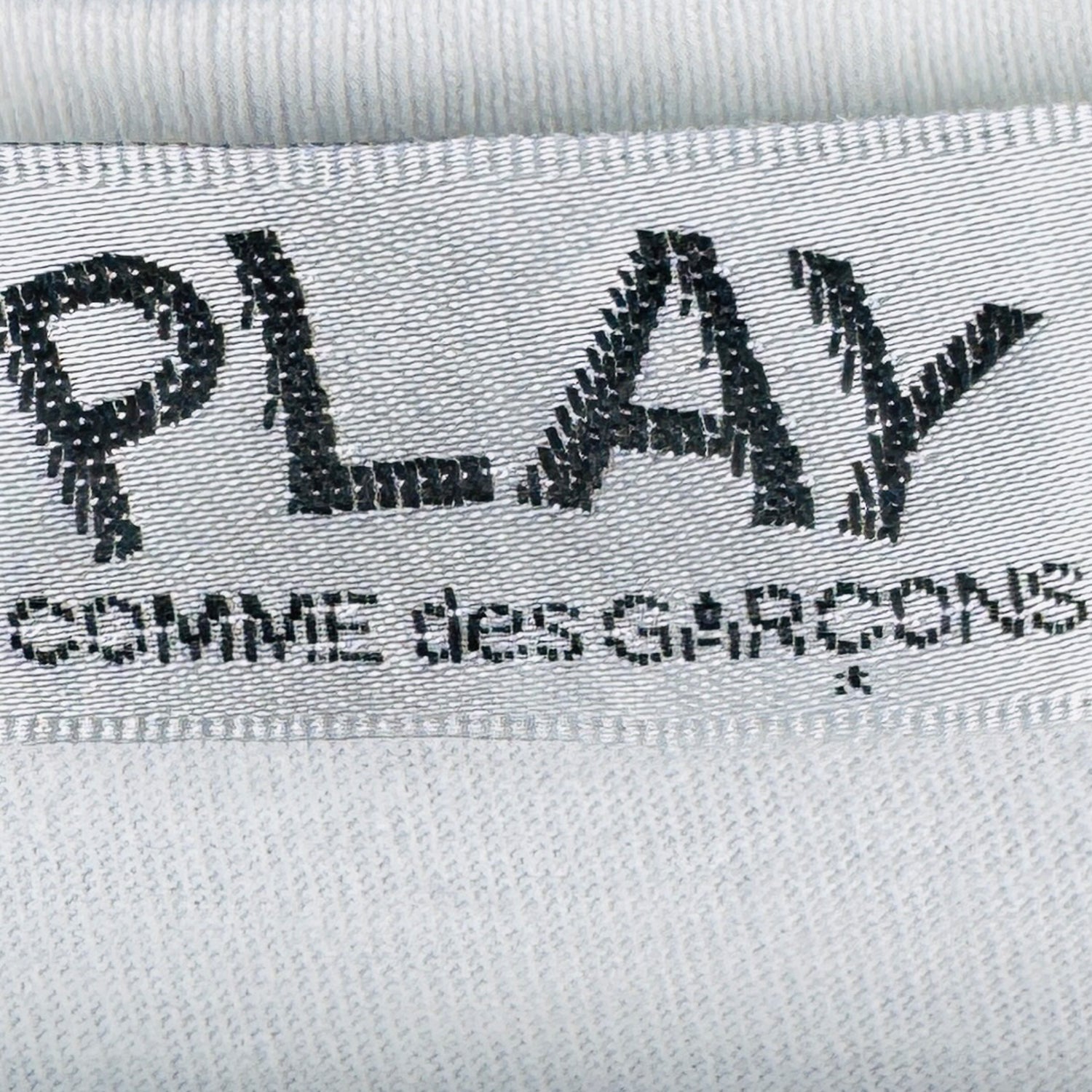 Comme des Garcons Play Men's DBL Red Heart White T-Shirt [Tag]