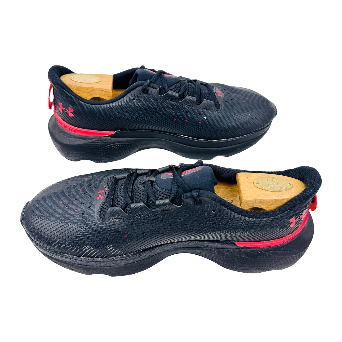Cross Image of Under Armour Infinite Pro Shoes (Size 44/44.5) 3027190-006