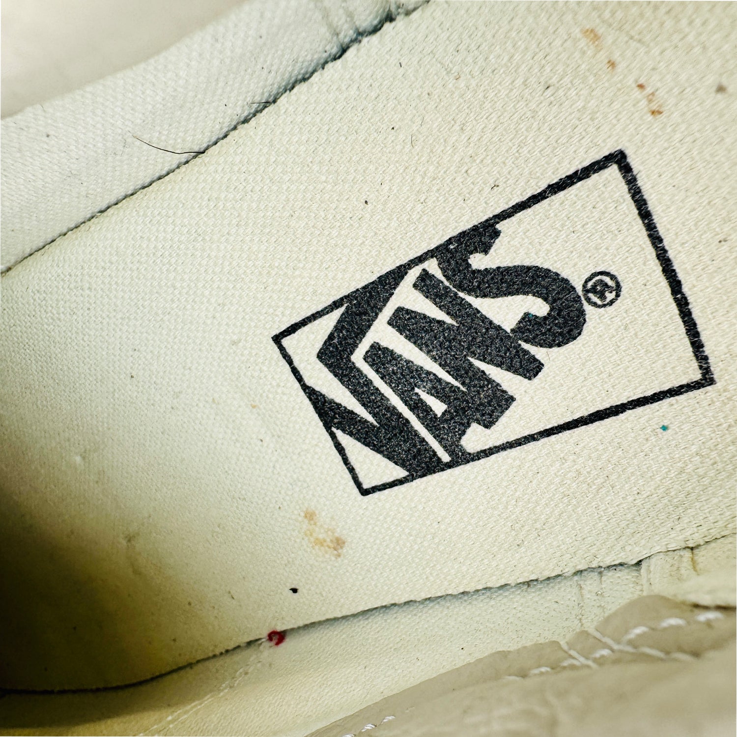 Inside Sole Logo Printing of Vans Old Skool Gray Sneakers (Size 42) 507698