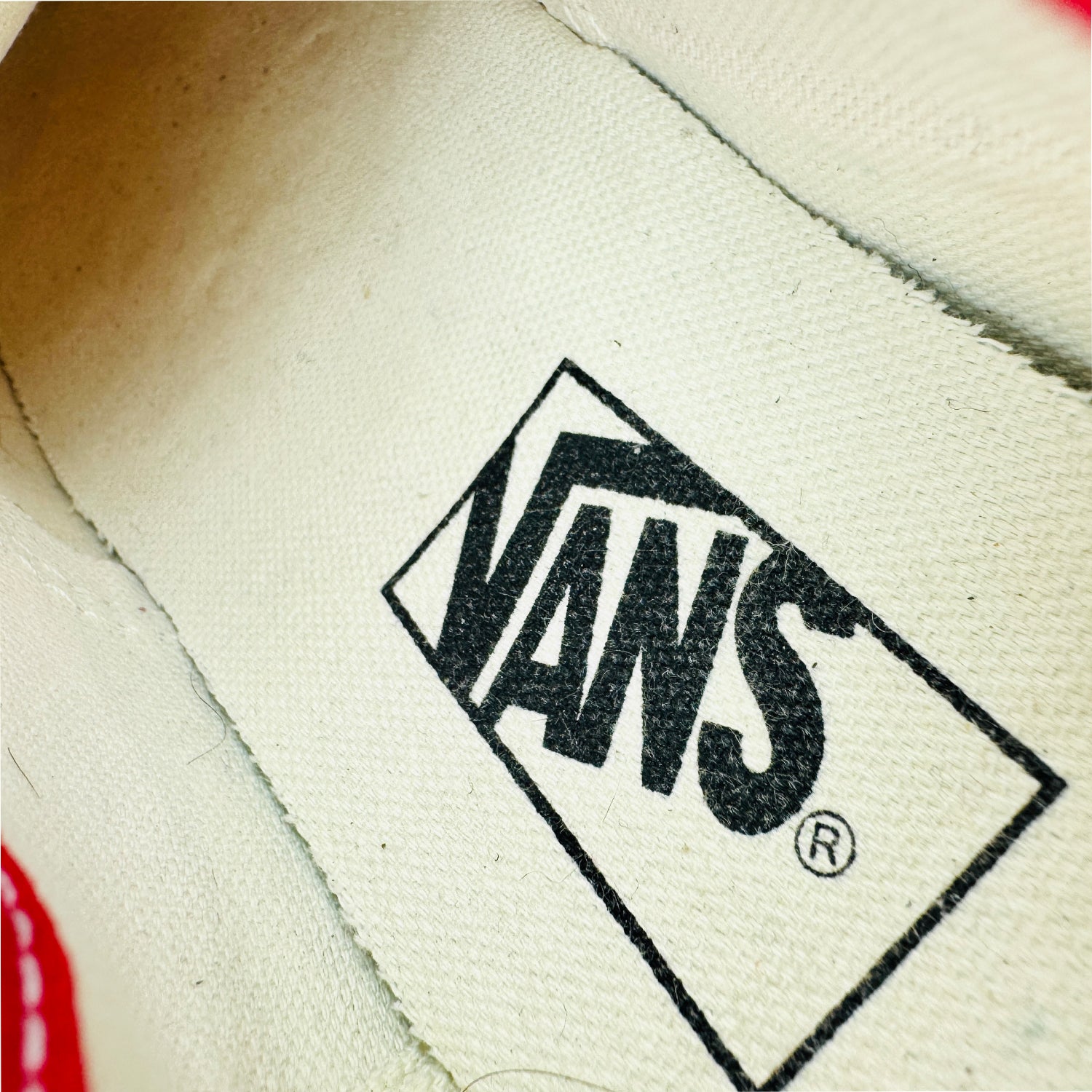Inside sole Printing of Vans Off The Wall Low Top Red Shoes (Size 36) - 721356