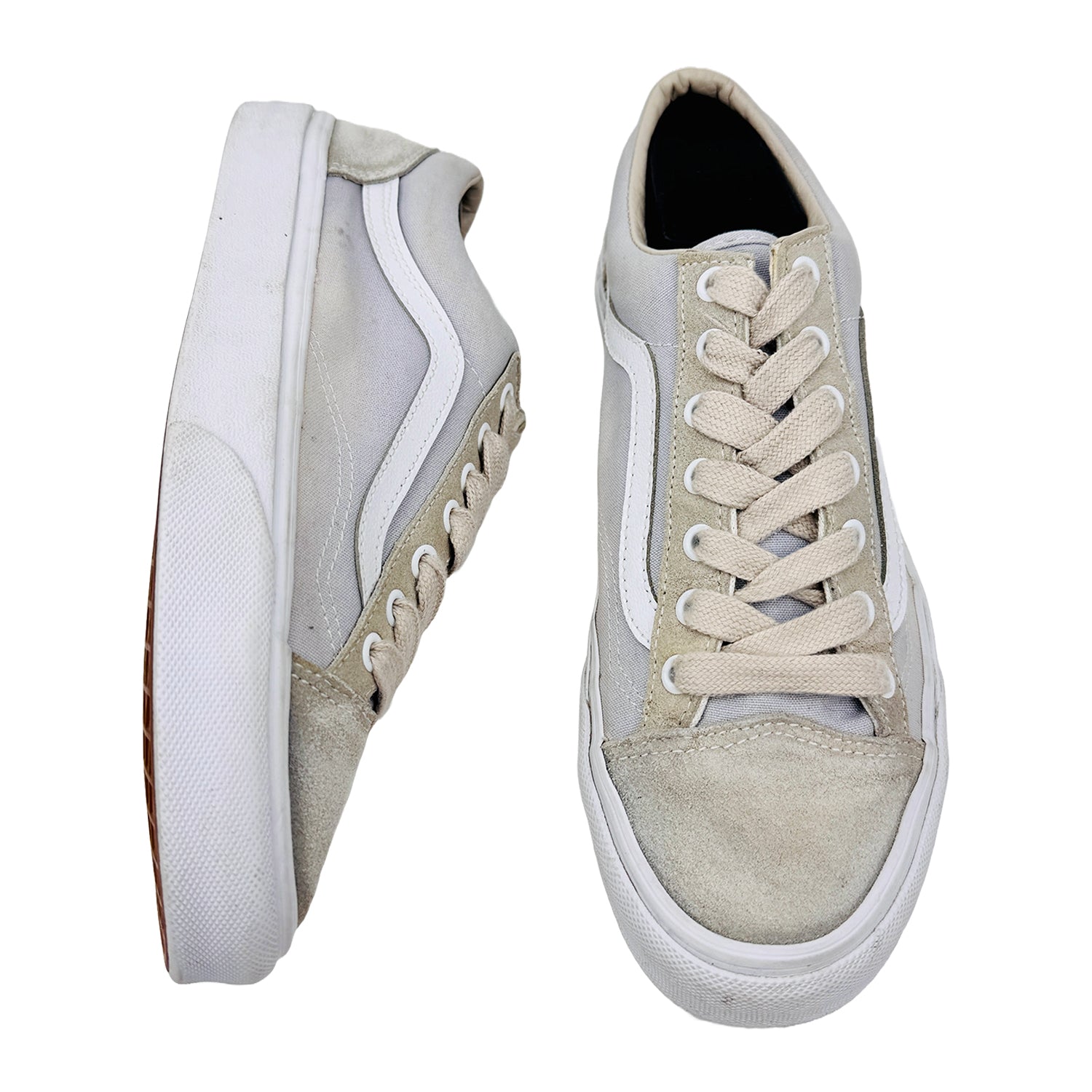One Shoe side and One Shoe Front Image of Vans Old Skool Gray Sneakers (Size 42) 507698
