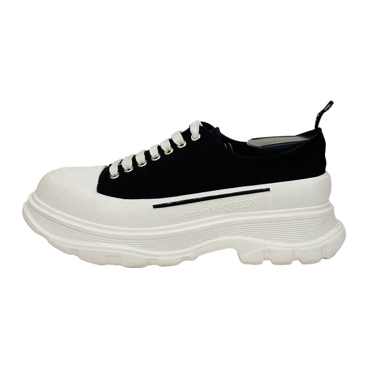Alexander McQueen Tread Slick Lace Up Shoes (Size 40.5/41) - 697072W4AAQ1070