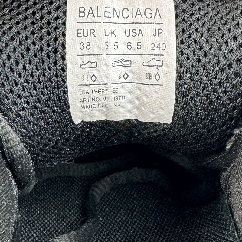 Balenciaga Bouncer Defender Sneaker Shoes (Size 37.5/38) - 685613W2RA61000