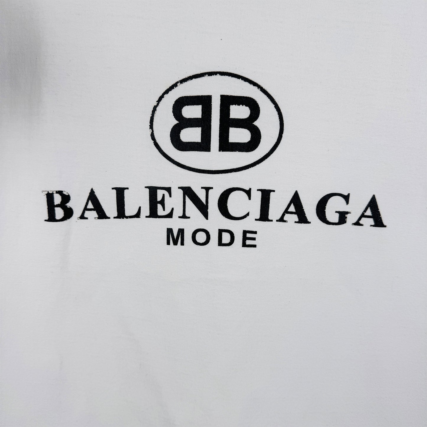 Balenciaga Men's BB Logo White T-Shirt (Size Medium)