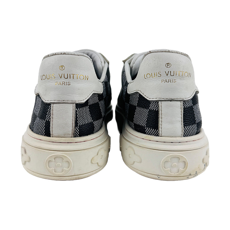 Louis Vuitton Men's Frontrow Sneaker Shoes (Size 42/42.5) - 1A678R