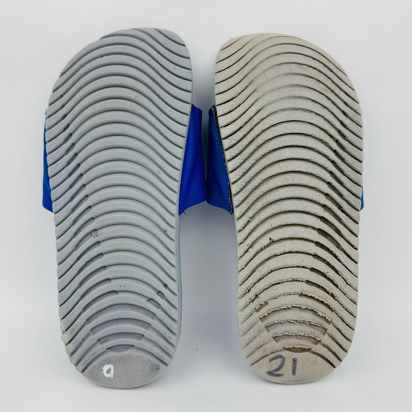 Nike Kawa Blue Slides (Size 36/37) - 819352-400