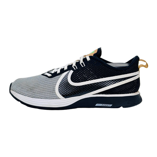 Nike Zoom Strike 2 SE Shoes (Size 42) - BQ9260-100