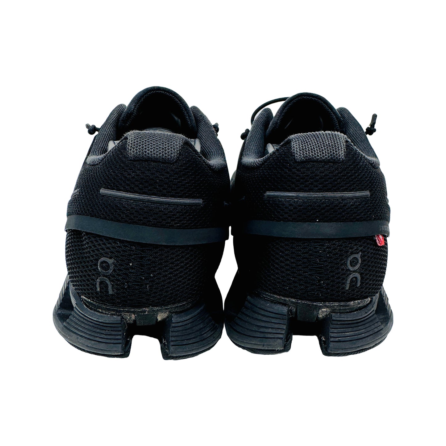 On Cloud Running Black Shoes (Size 40/40.5) - 19.0003
