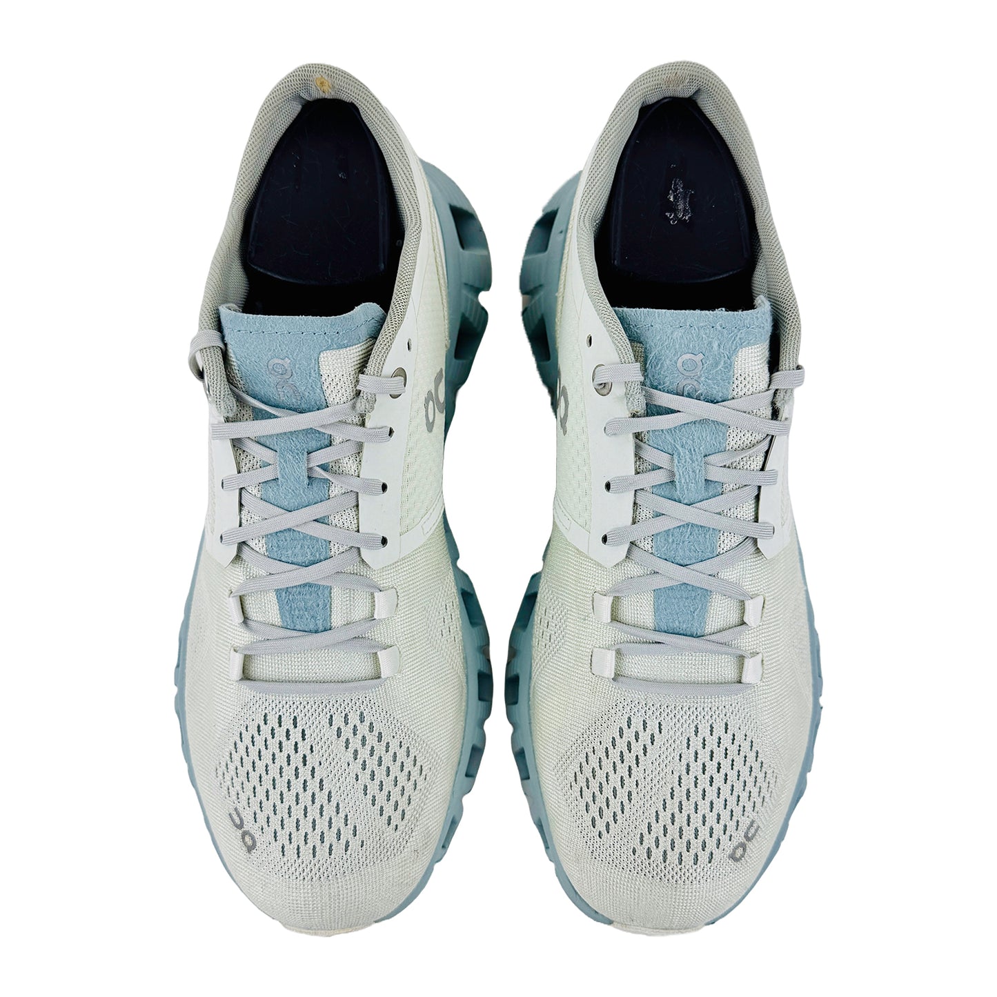 On Women's Cloud X Running Sneaker Shoes (Size 39) - 40.99036