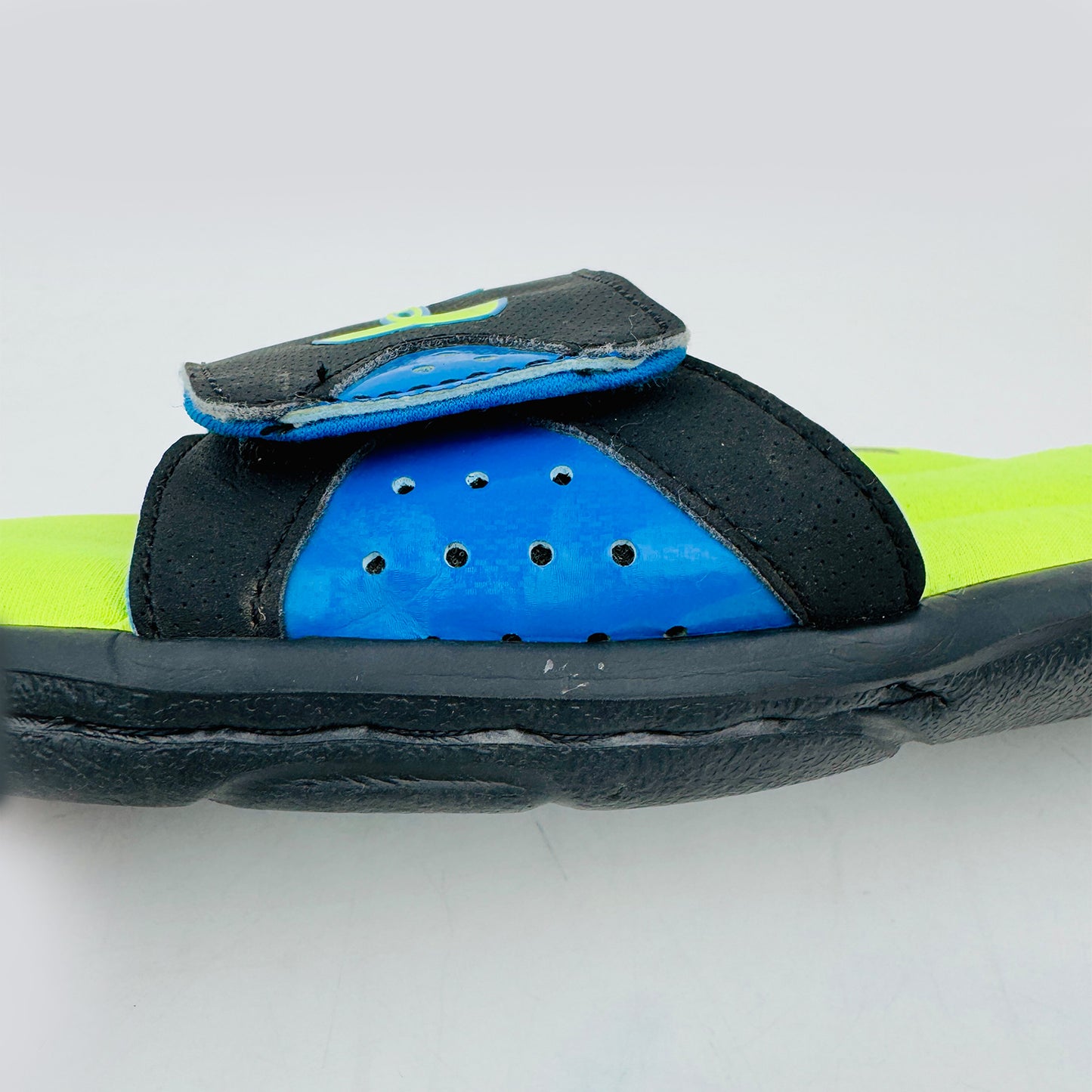 Under Armour UA Ignite Slides (Size 38.5) - 1252568-005